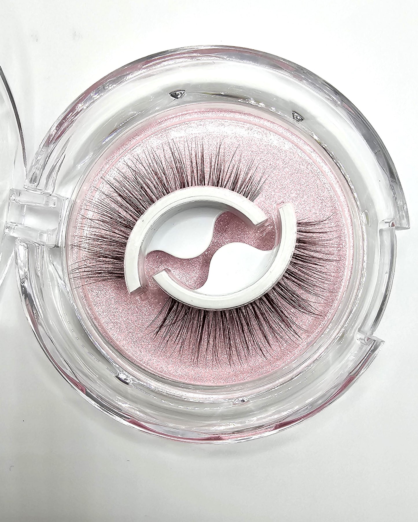 Selbstklebende Wimpern 07