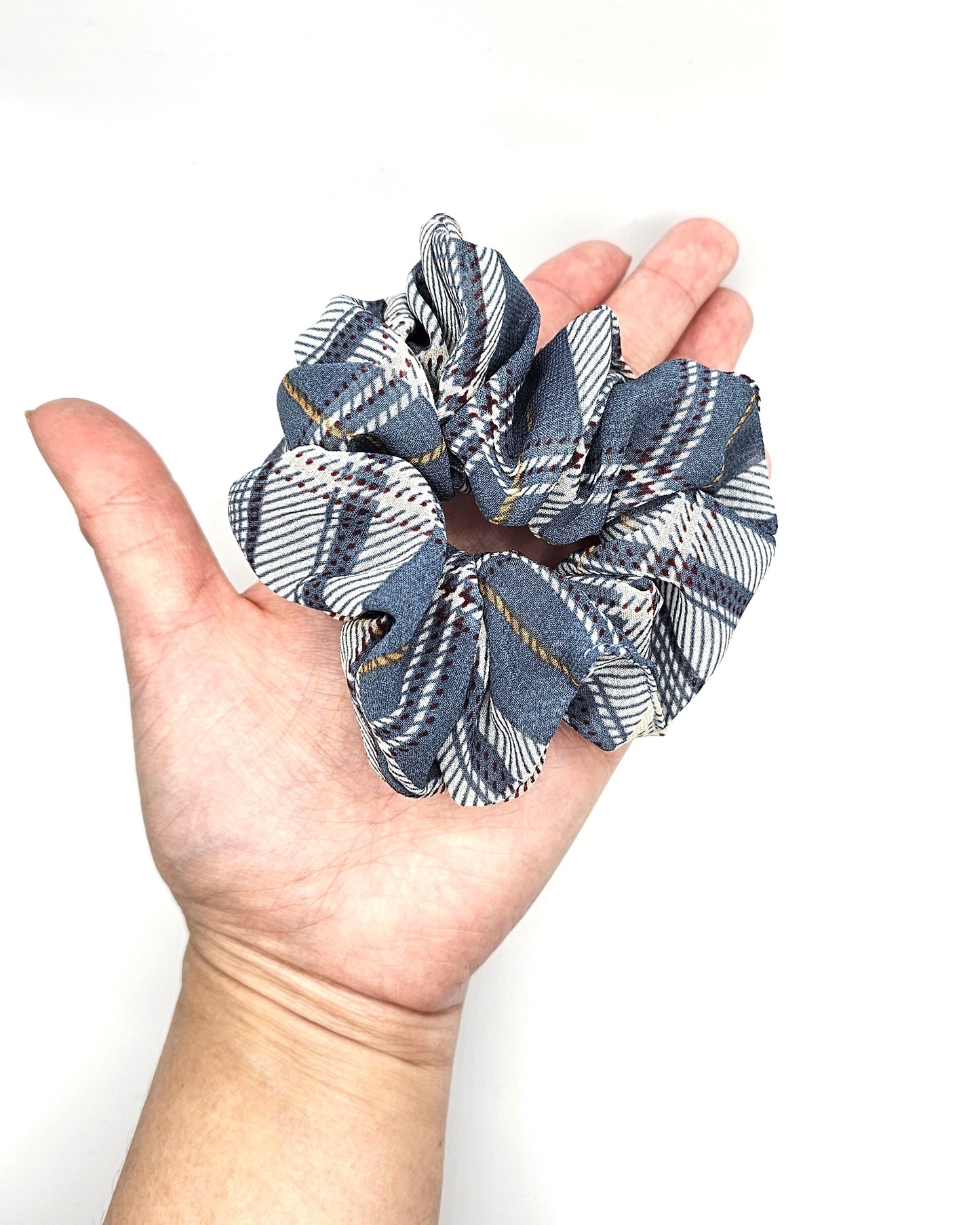 Vintage Scrunchie 005